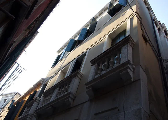Hotel with view: Hotel Tivoli