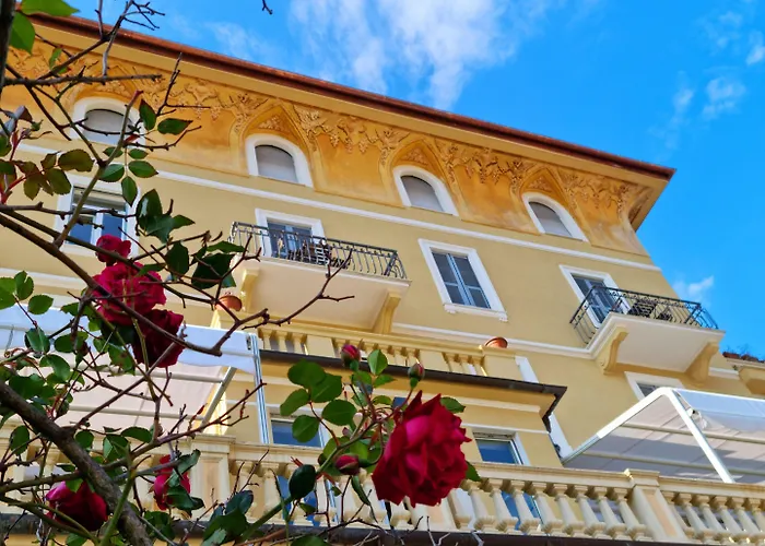 Canali, Portofino Coast