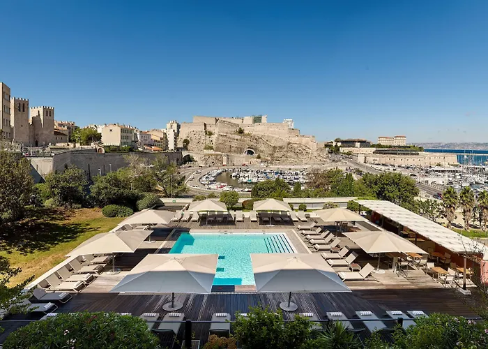Centraal gelegen hotel: Radisson Blu Hotel Marseille Vieux Port