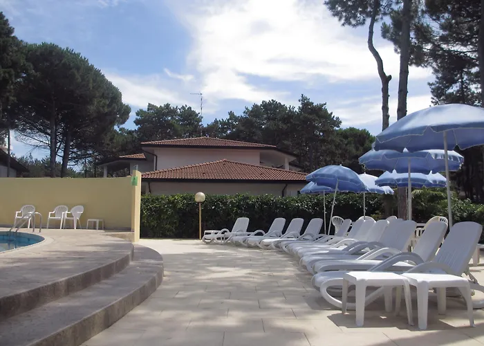 Hotel with pool: Hotel Alemagna Bed&Breakfast Bibione Lido Del Sole
