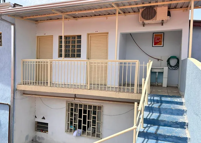 Hotel de luxo Apenas: OYO Pousada Paraná, Cuiabá