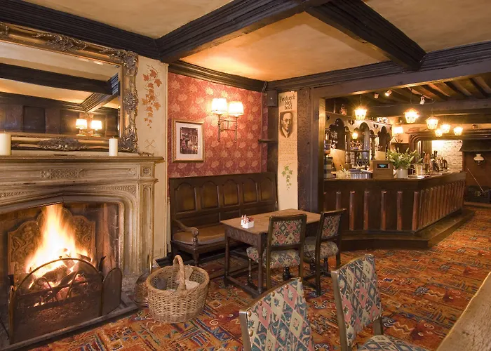 Pet Friendly hotel: George & Pilgrims Hotel
