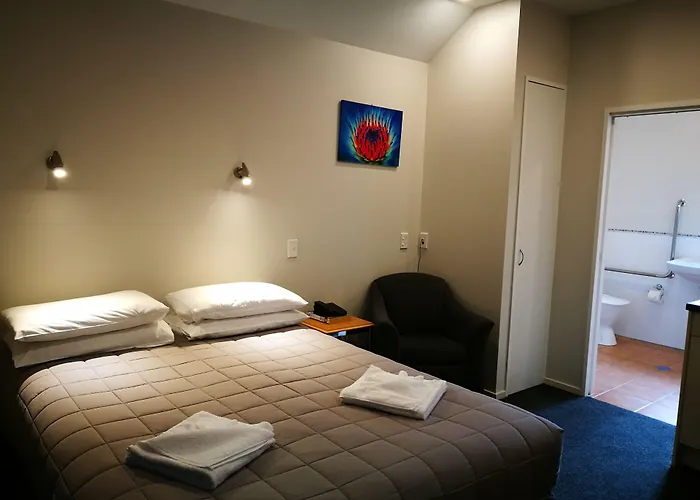 Airport Birches Motel