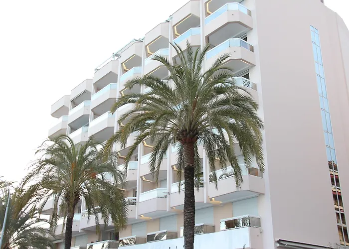 Resorts Guide Riva Art & Spa