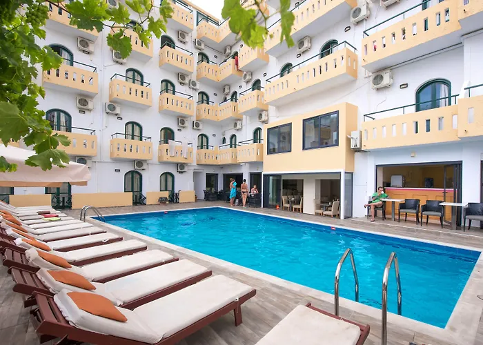 Pela Maria Hotel (Adults Only)