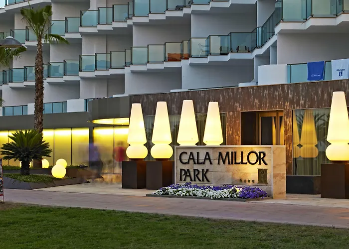Luxury hotel only: Hipotels Cala Millor Park