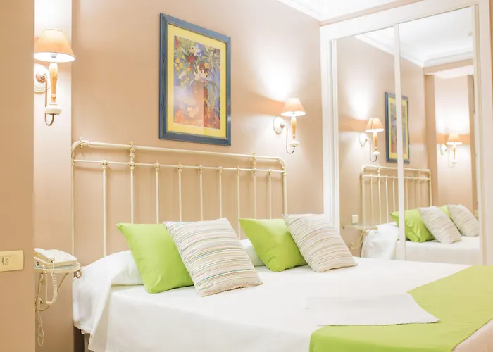  Rf Astoria - Adults Only