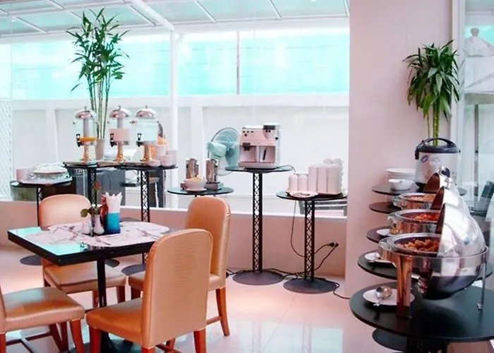 Hotel pres du College: Tango Vibrant Living Hotel - Sha Extra Plus