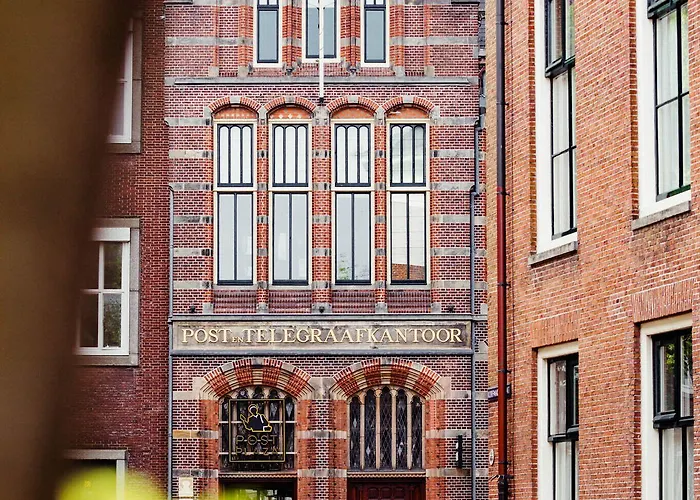 Post-Plaza &Grand Café