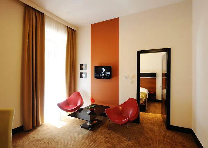 Beach hotel: Grand Majestic Hotel Prague