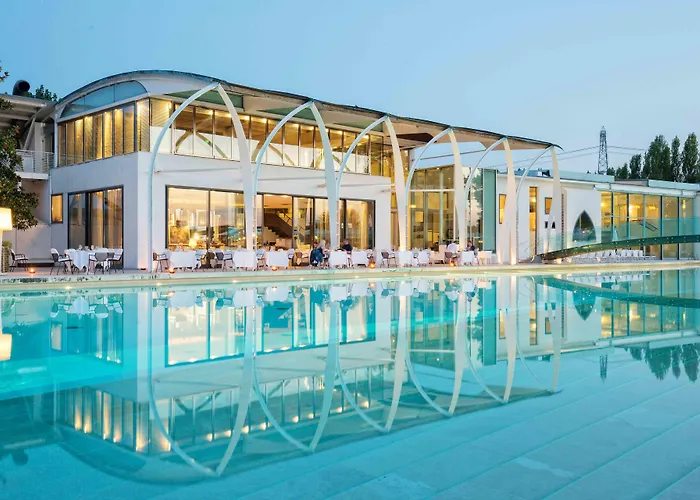 Riviera Golf Resort
