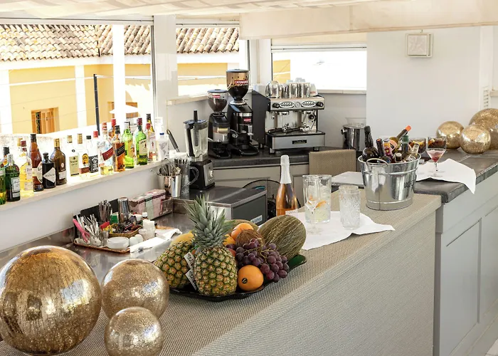 Pet Friendly hotel: Hotel Amadeus Sevilla