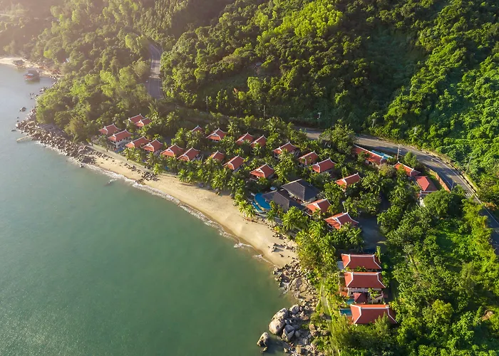Son Tra Beach & Spa Danang