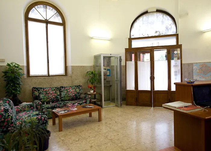 Hotel: Ostello Domus Civica