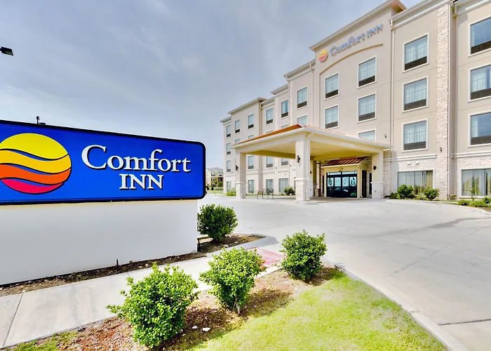 Comfort Inn & Suites - Fossil Creek