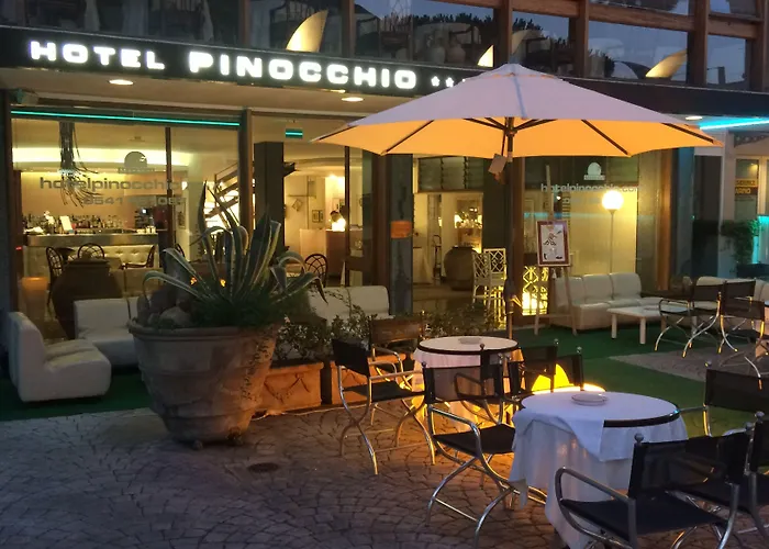 Hotel Ping Pong: Hotel Pinocchio