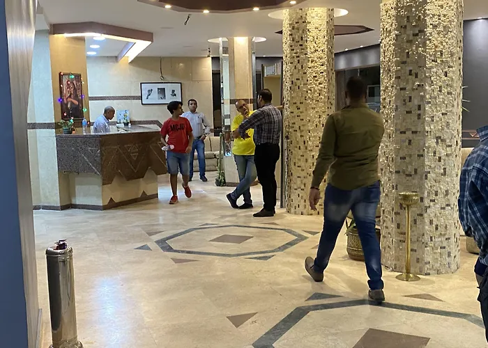 Hôtel: Karnak Hotel
