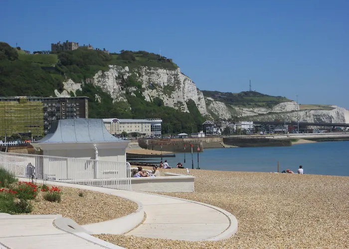 Dover Marina & Spa, Tapestry Collection By Hilton