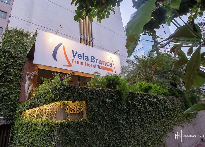 Hotel de 3 estrelas: Rede Andrade Vela Branca