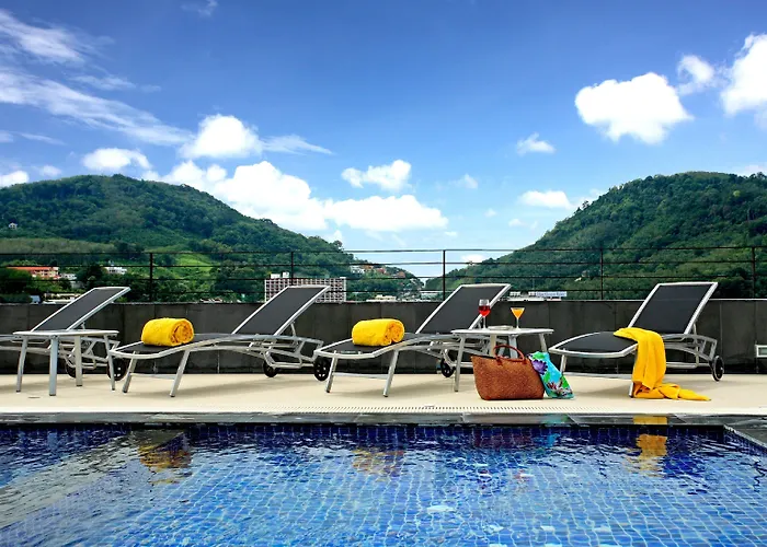 Ashlee Hub Hotel Patong