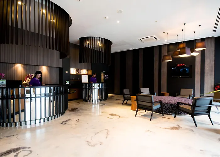 Ashlee Hub Hotel Patong