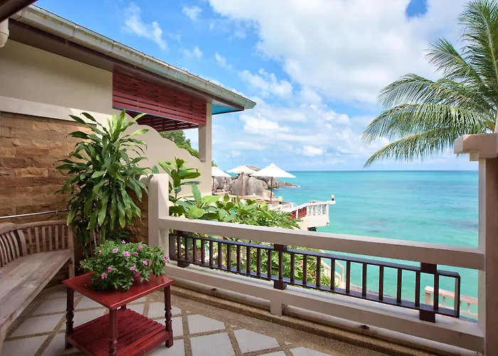 Golf Hotel: Crystal Bay Beach Resort