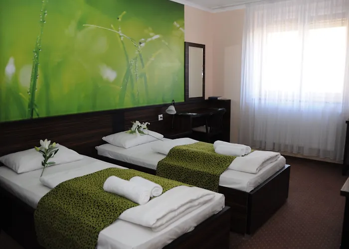 Hotel cerca del colegio: Green Hotel Budapest