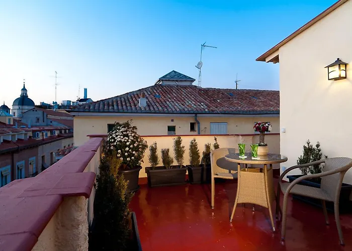 Hostel: Thc Tirso Molina Hostel