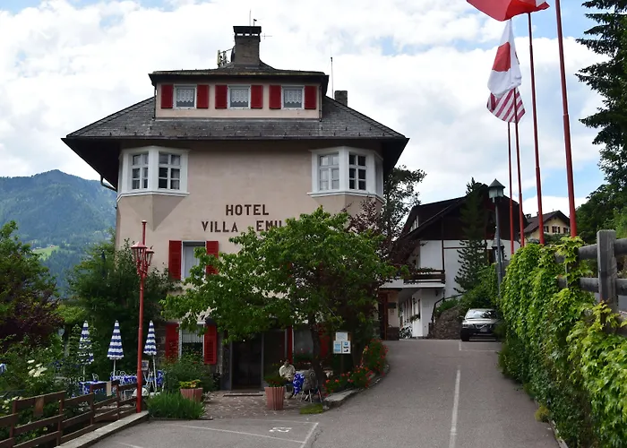Hotel con vista: Hotel Villa Emilia
