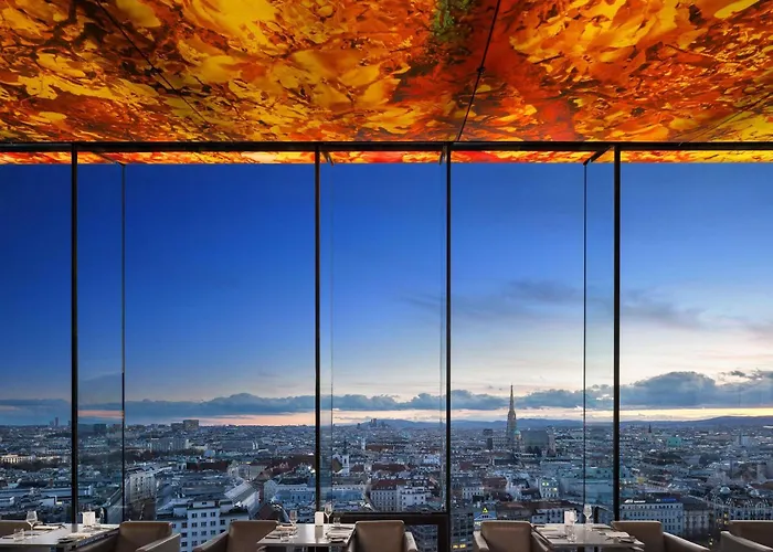Hotel Jacuzzi: So/ Vienna