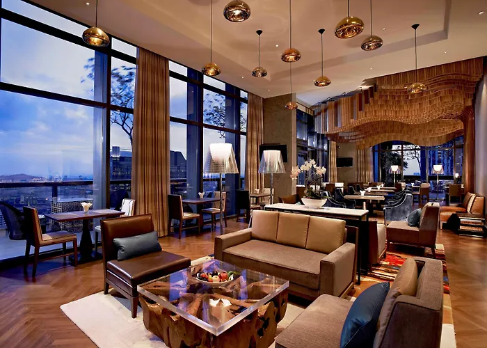 Resort: Carlton City Hotel Singapore