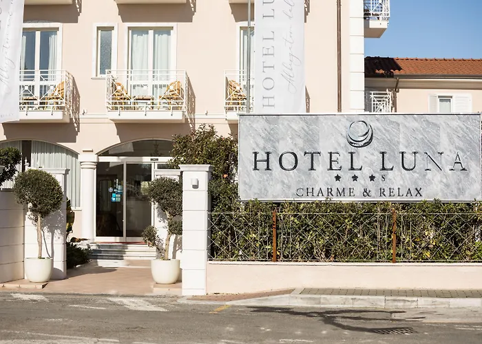 Hotel Luna