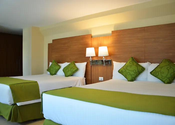 Hotel Suites Ambassador