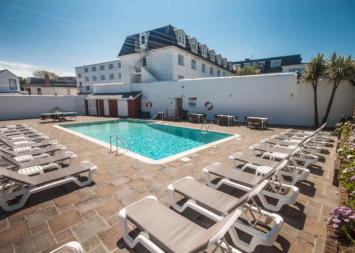 Airport Hotel: Norfolk Hotel