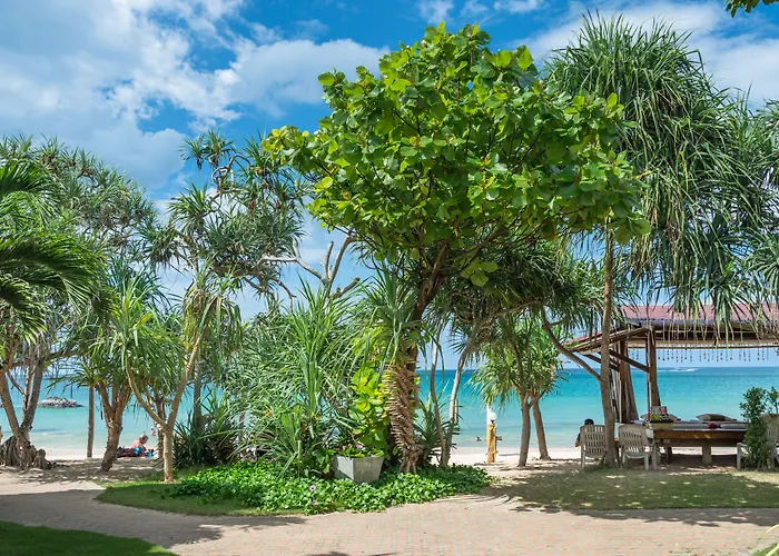 Lanta Miami Resort - Sha Extra Plus