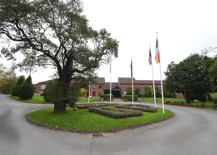 Spa Hotel: The Waterside Hotel And Leisure Club