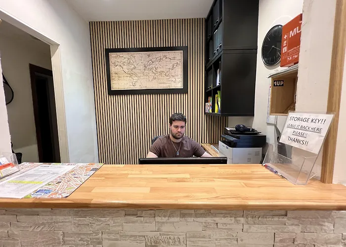 Hotel vicino al College: Freedom Traveller