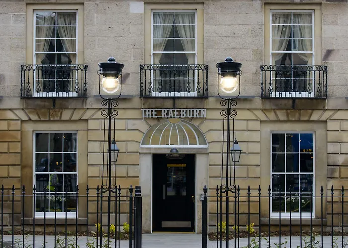 Hotel: The Raeburn