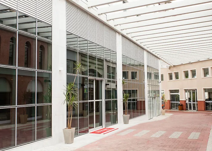 Esuites Minascasa