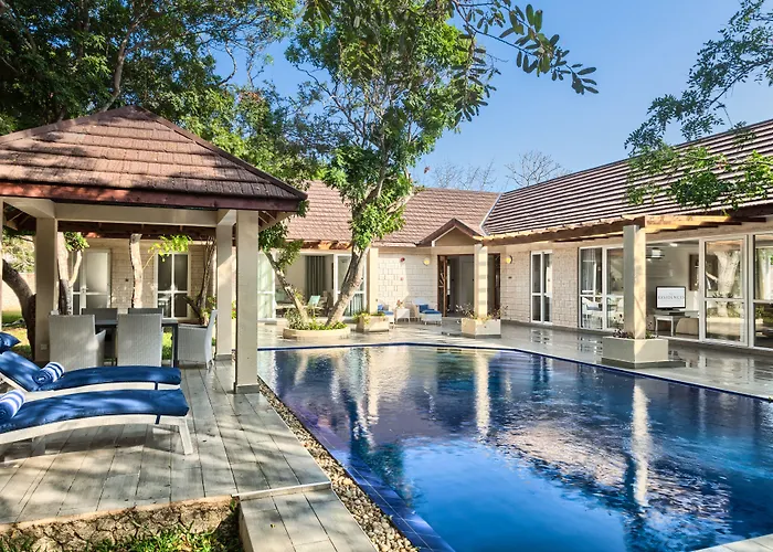 Leopard Beach Resort & Spa