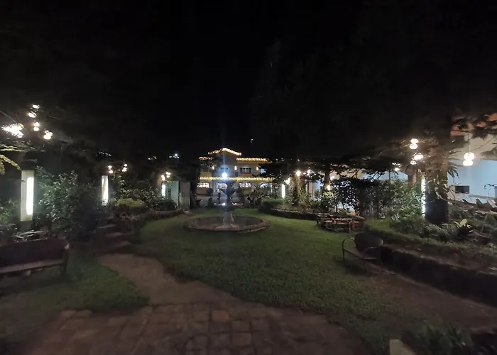 Tagaytay Country