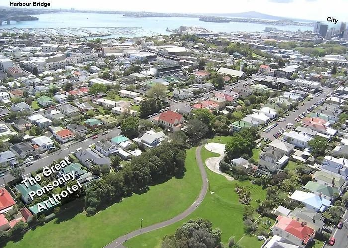 Hotel with view: The Great Ponsonby Arthotel