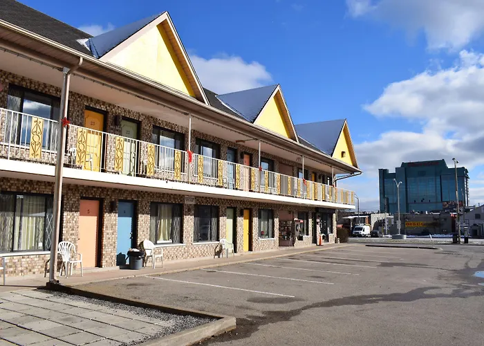 Pets Allowed Hotel Falls Inn Near Casino Niagara By Oyo