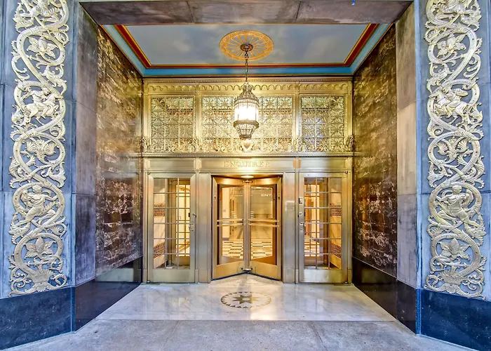 Airport Hotel: Hampton Inn And Suites Cincinnati - Downtown