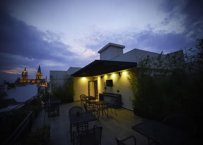 Motel: Six Hotel Guadalajara Expiatorio