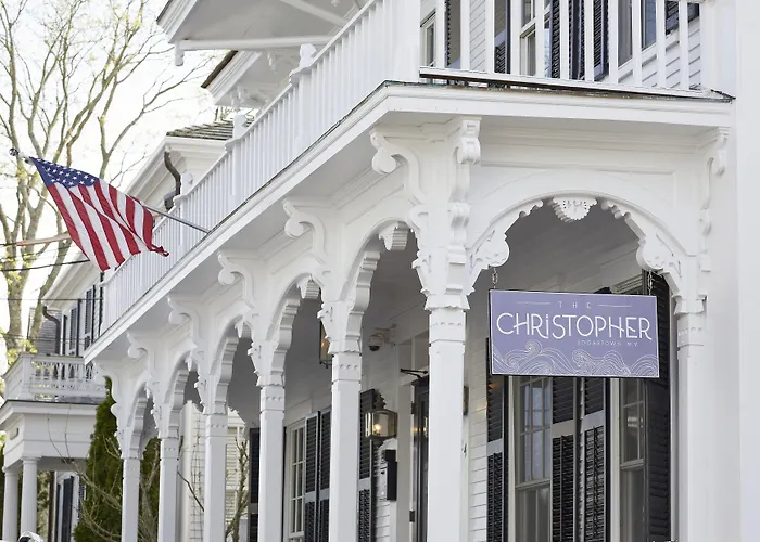 Hotels Close to Airport Christopher, The Edgartown Collection