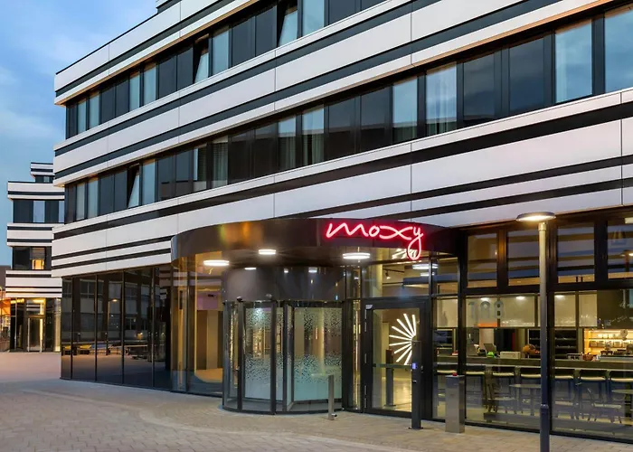 Moxy Hamburg - Finkenwerder