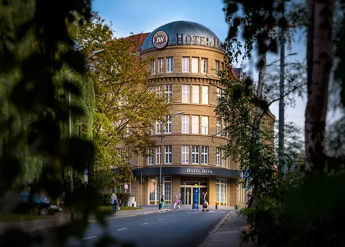 4-Sterne-Hotel: Hotel Dana Business & Conference