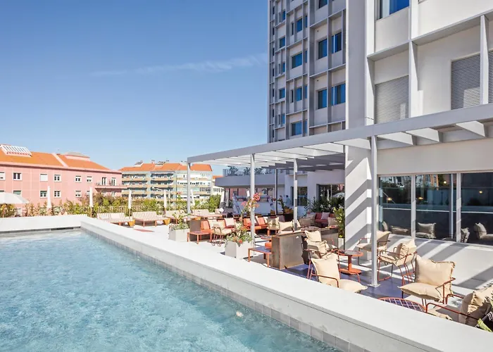 Hotel Acta Moa