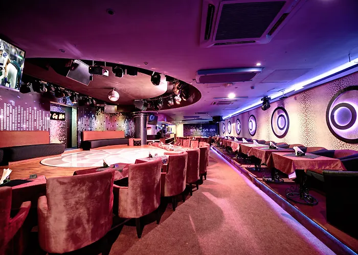 Cheap hotel: Delmon Boutique Hotel